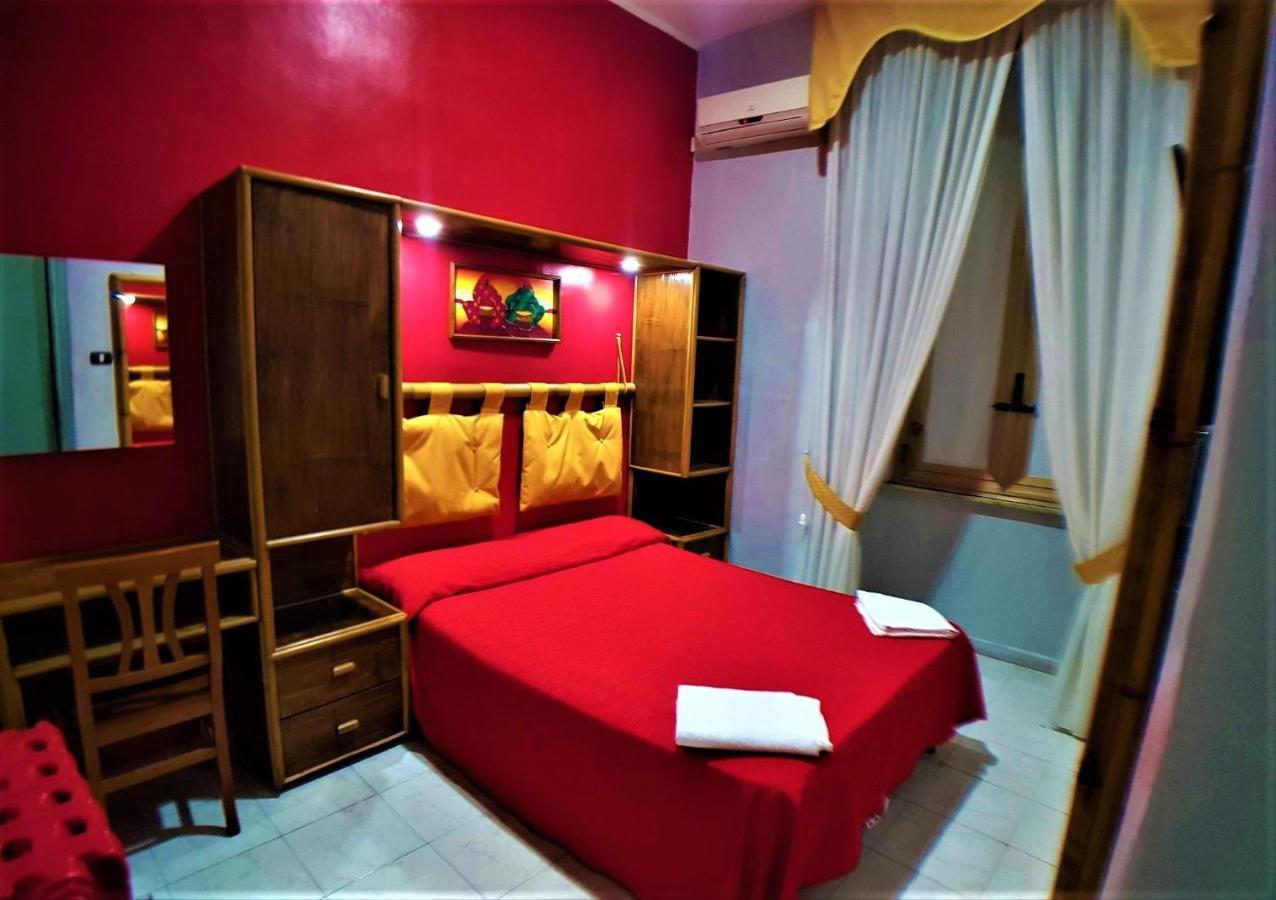 Single Room Private Bathroom