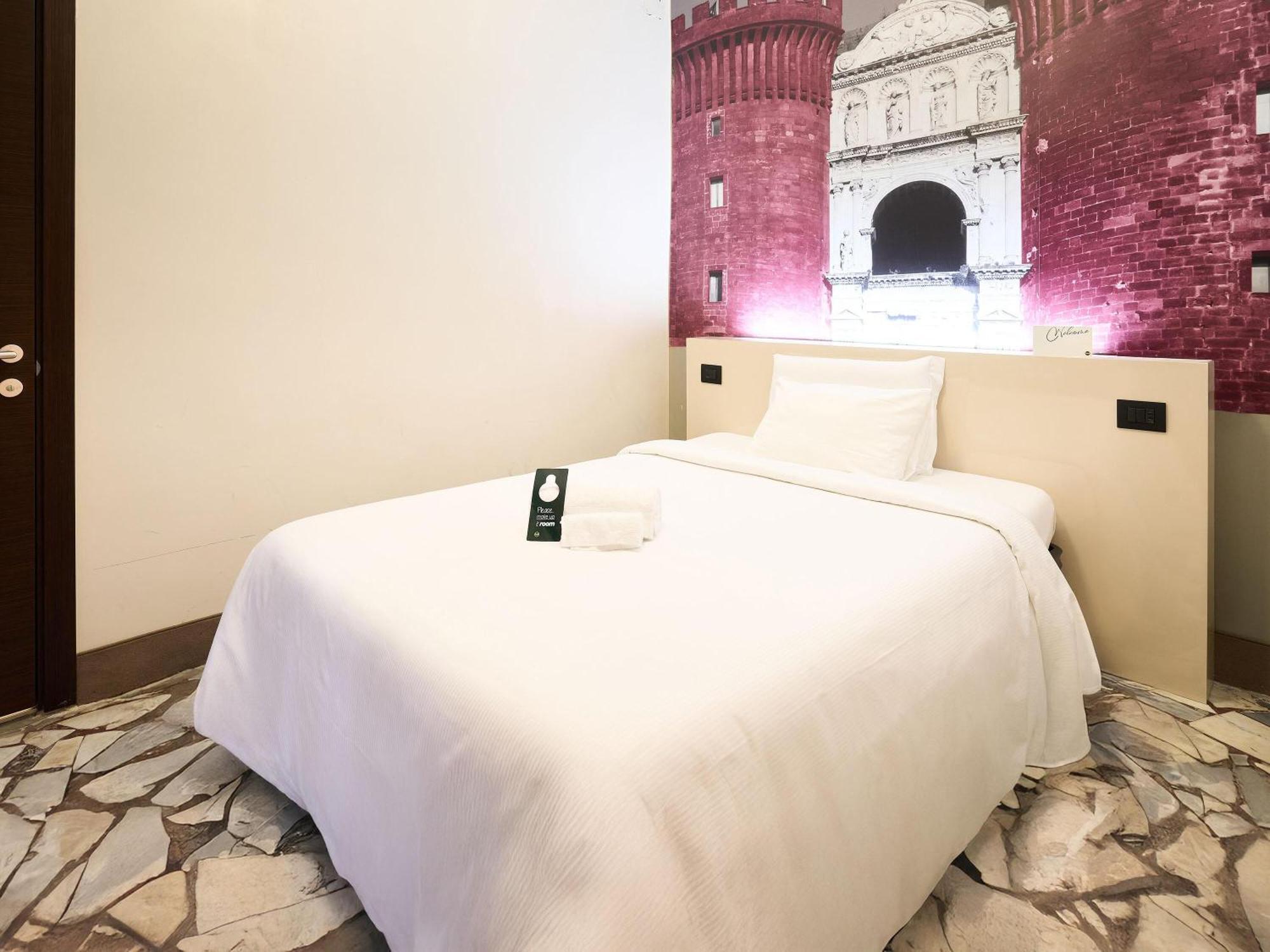 Single Room,1742588442:JPEG