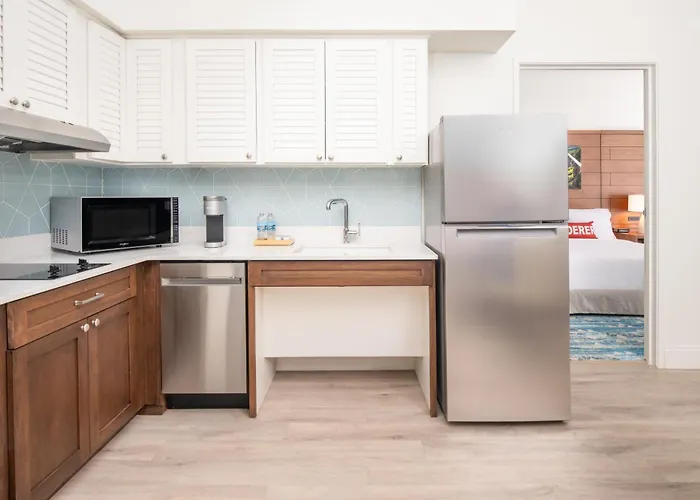 Compass By Margaritaville Hotel Naples
